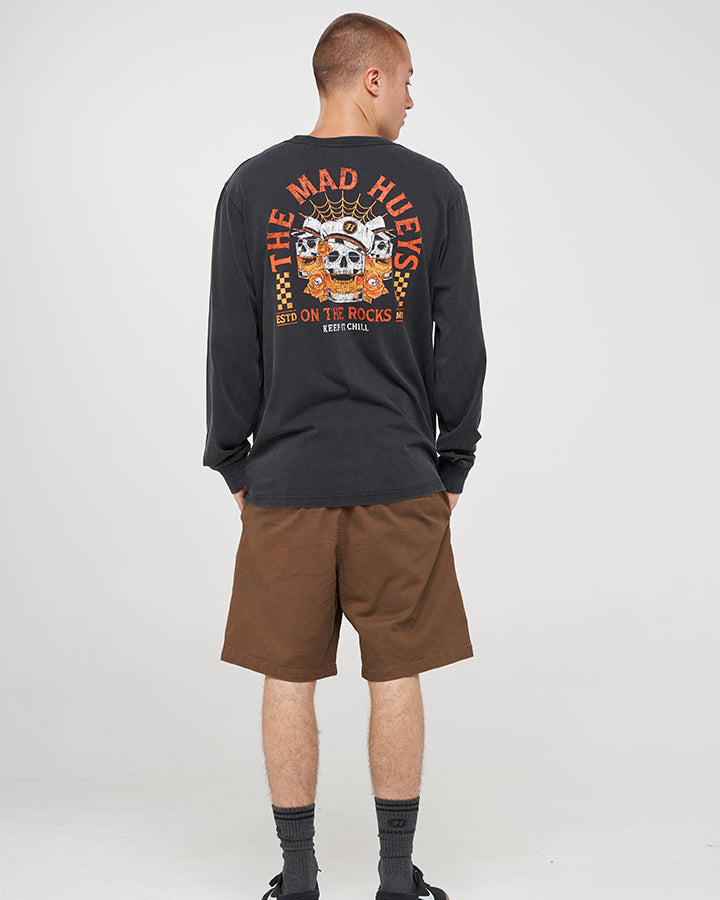 On The Rocks Skull Sailor Fish – Streetwear Brand Vintage Bewertung und Preis