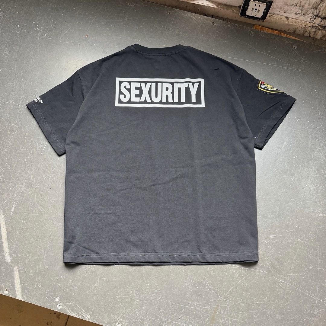 Übergroßes Distressed American – Streetwear Brand Vintage Bewertung und Preis